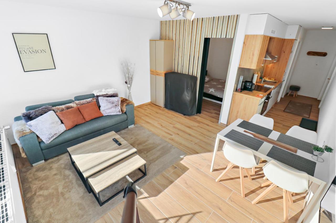 Appartement Cosy Et Renove Au Coeur De La Station Crans-Montana Esterno foto