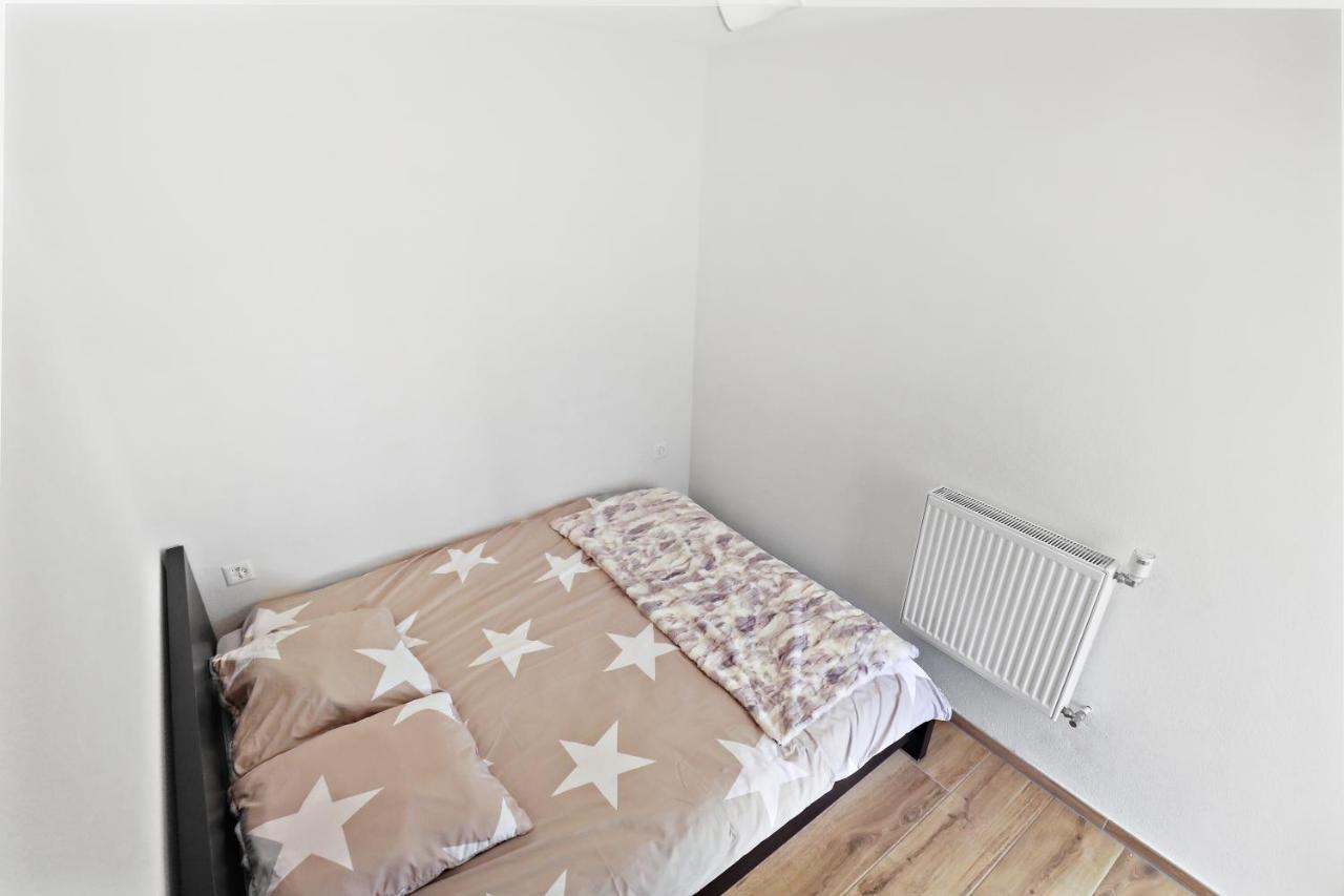 Appartement Cosy Et Renove Au Coeur De La Station Crans-Montana Esterno foto